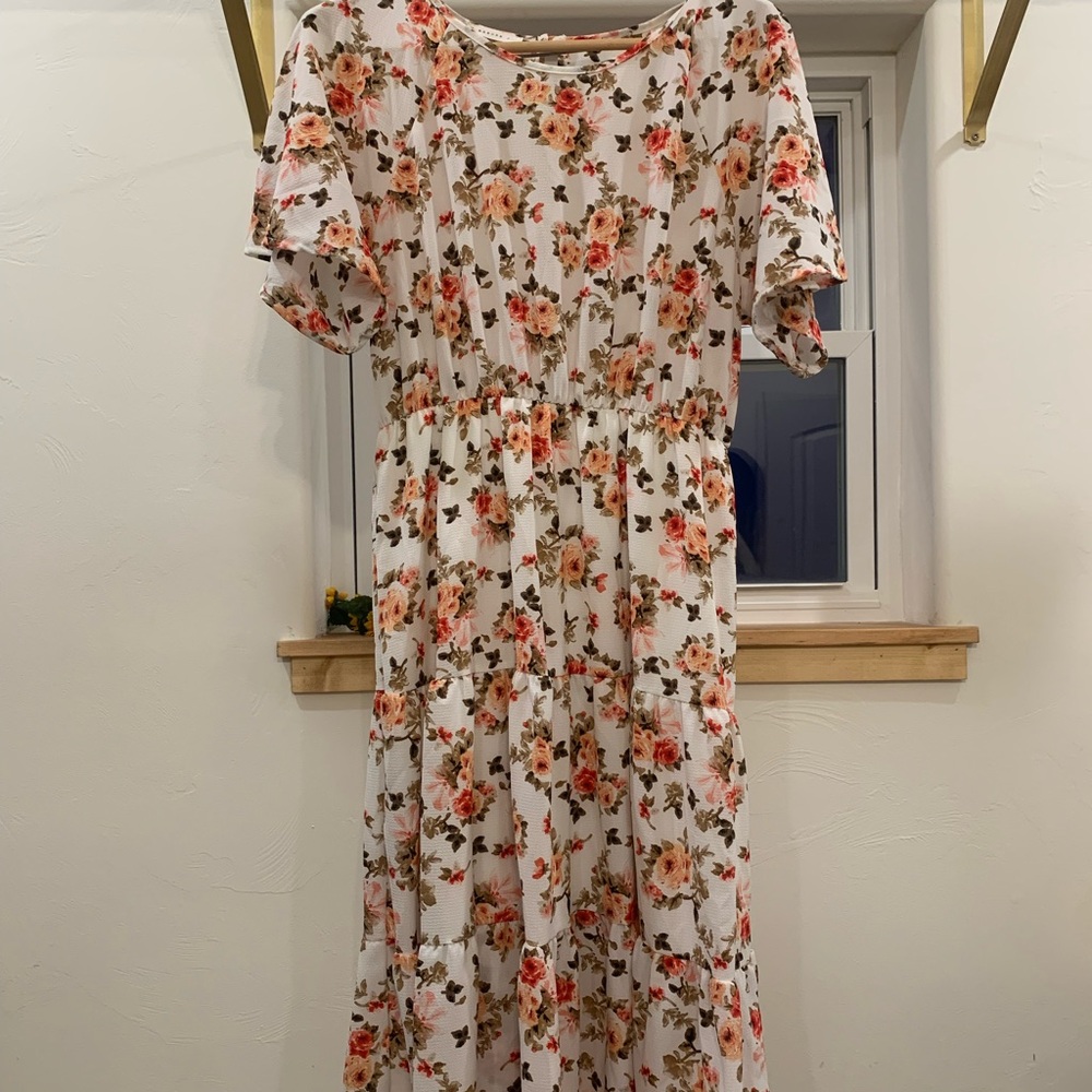 Floral Tiered Midi Dress in Cream with Pink Roses